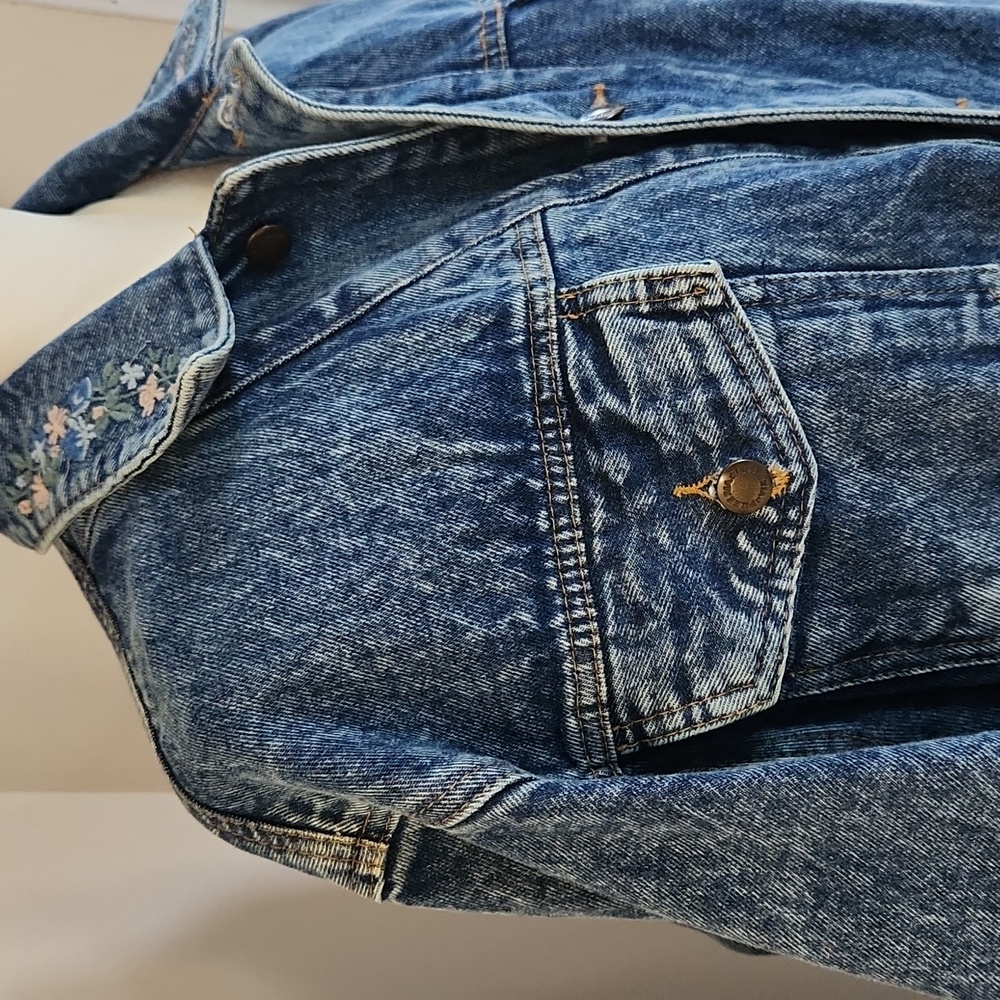 Prezzia Vintage 80's Jean Jacket. Size M - Picture 3 of 11